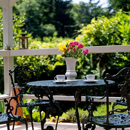 Roter Fuchsbau Am Eichwald 木屋 Gossersweiler-Stein