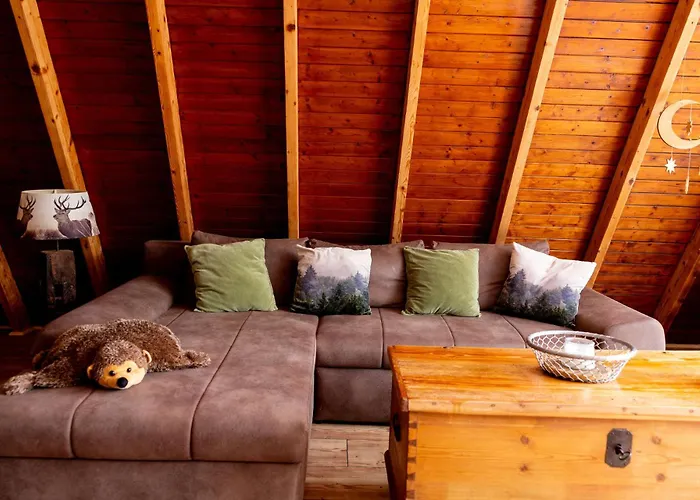 Roter Fuchsbau Am Eichwald * Gossersweiler-Stein