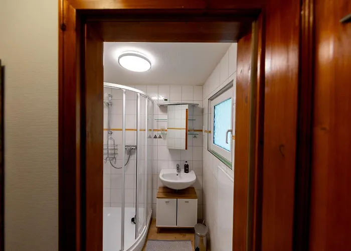 Roter Fuchsbau Am Eichwald Gossersweiler-Stein