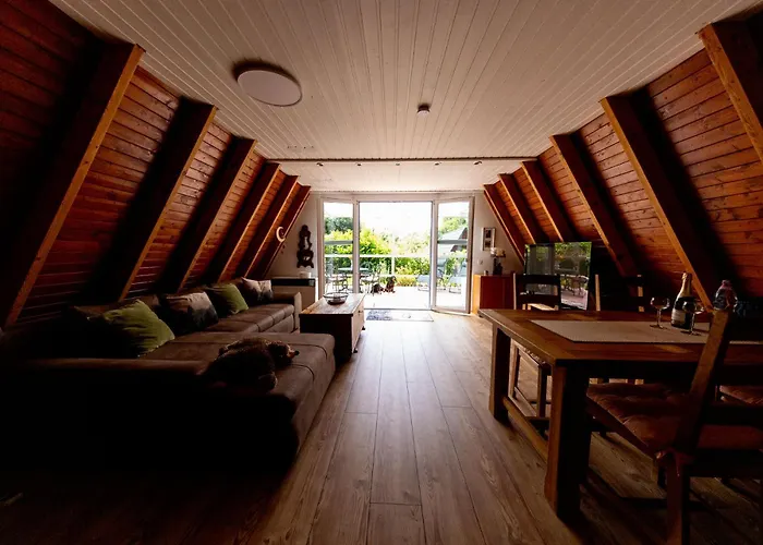 Roter Fuchsbau Am Eichwald Chalet *